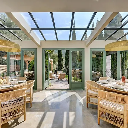 Chateau La Merienne ゲストハウス 5*