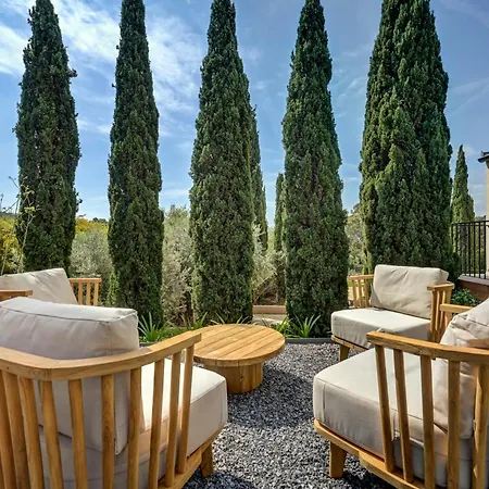 Πανσιόν Chateau La Merienne Le Lavandou